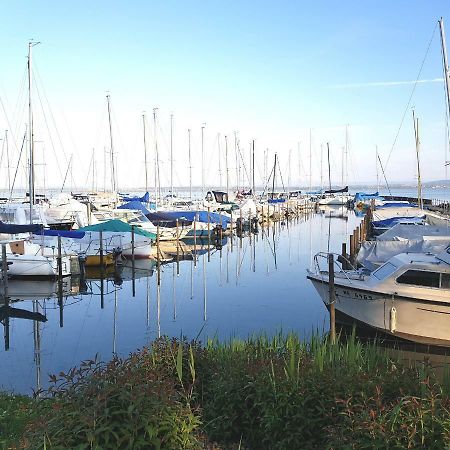 Littoral Lac Gorgier Buitenkant foto